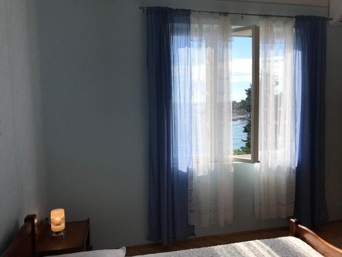 Apartments And Rooms Ljubica Лун Екстериор снимка